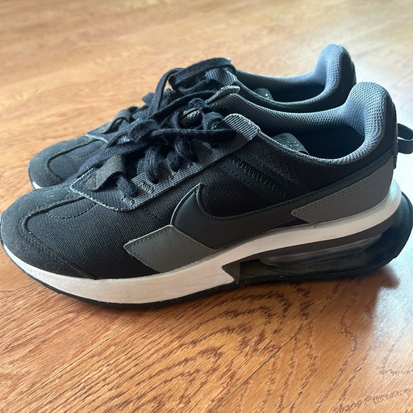 Nike Air Max Pre-Day - Picture 6 of 7